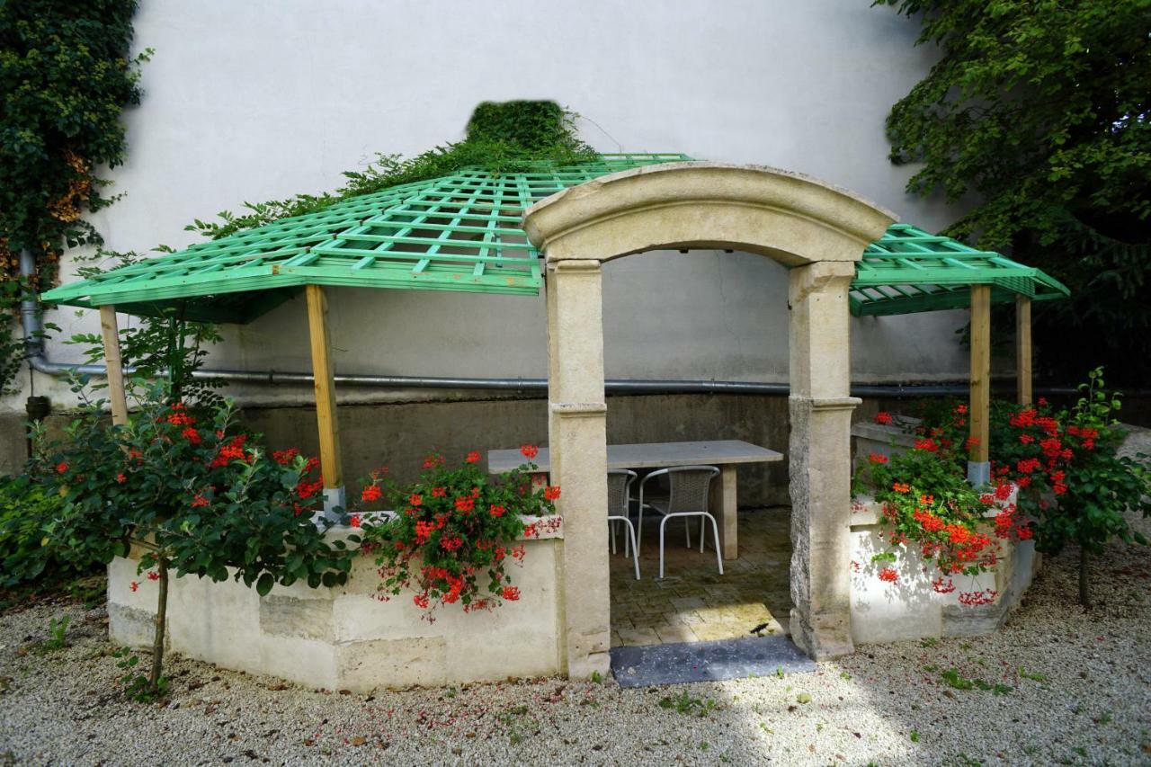 Auberge Des Capucins Hotell Châtillon-sur-Seine Eksteriør bilde